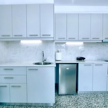 Downtown Studio Superb Location Heraklion  Bagian luar foto